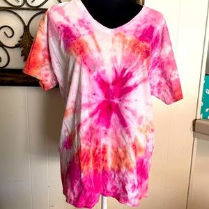 (NWOT ) hand dyed woman’s T-shirt